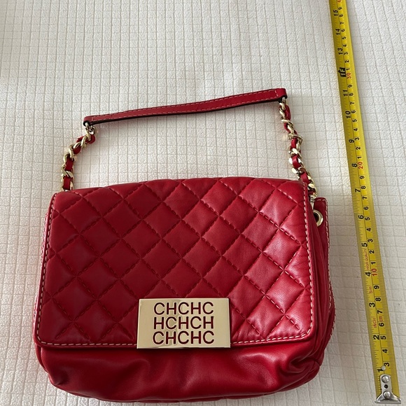 Carolina Herrera CH Red Quilted Shoulder Bag - Picture 8 of 8